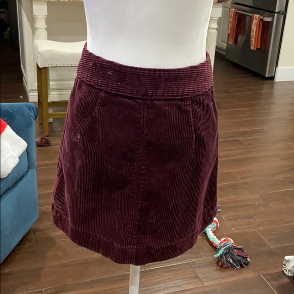 Skirt - Picture 3 of 3